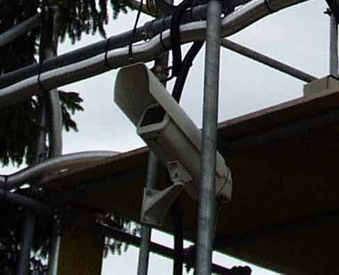 Hochgeschwindigkeitskamera zur Aufzeichnung von Blitzeinschlägen an der Mastspitze des Senders am Gaisberg